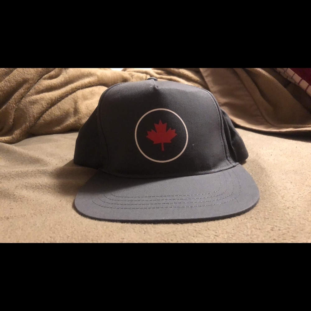 Old Navy Canada Hat